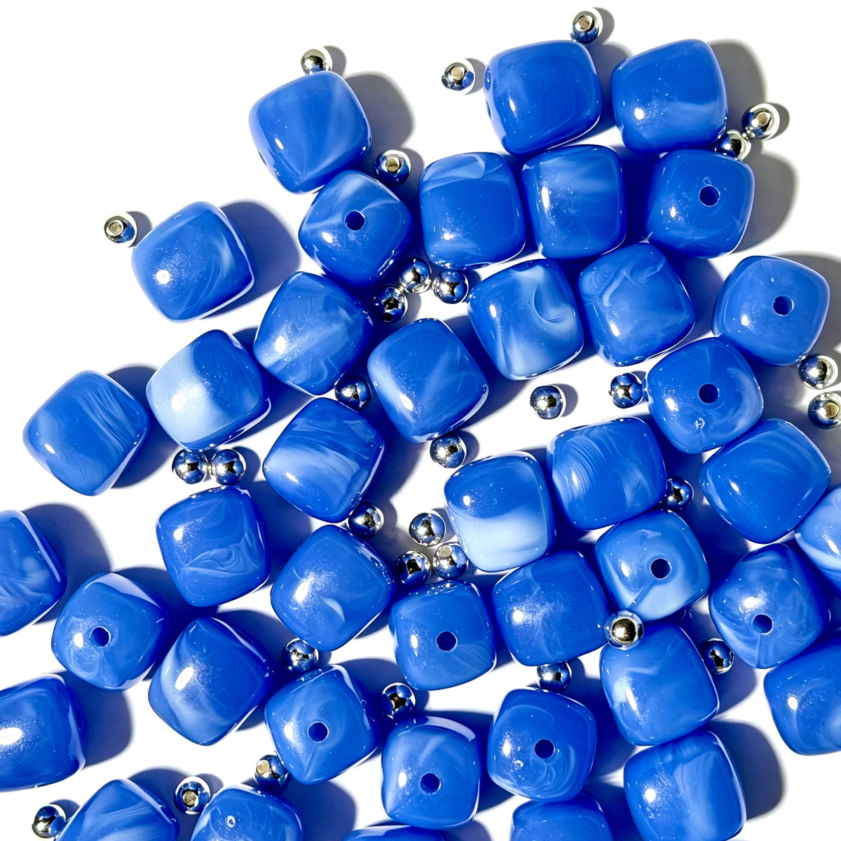【Dernier 2 Sachets】L536 Résine Carrées Polychromes Bleu 16*17mm