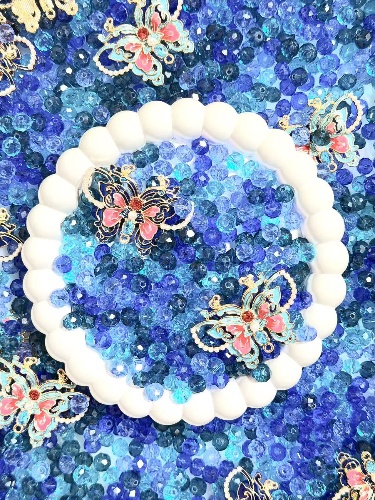 056 Papillon Enivré